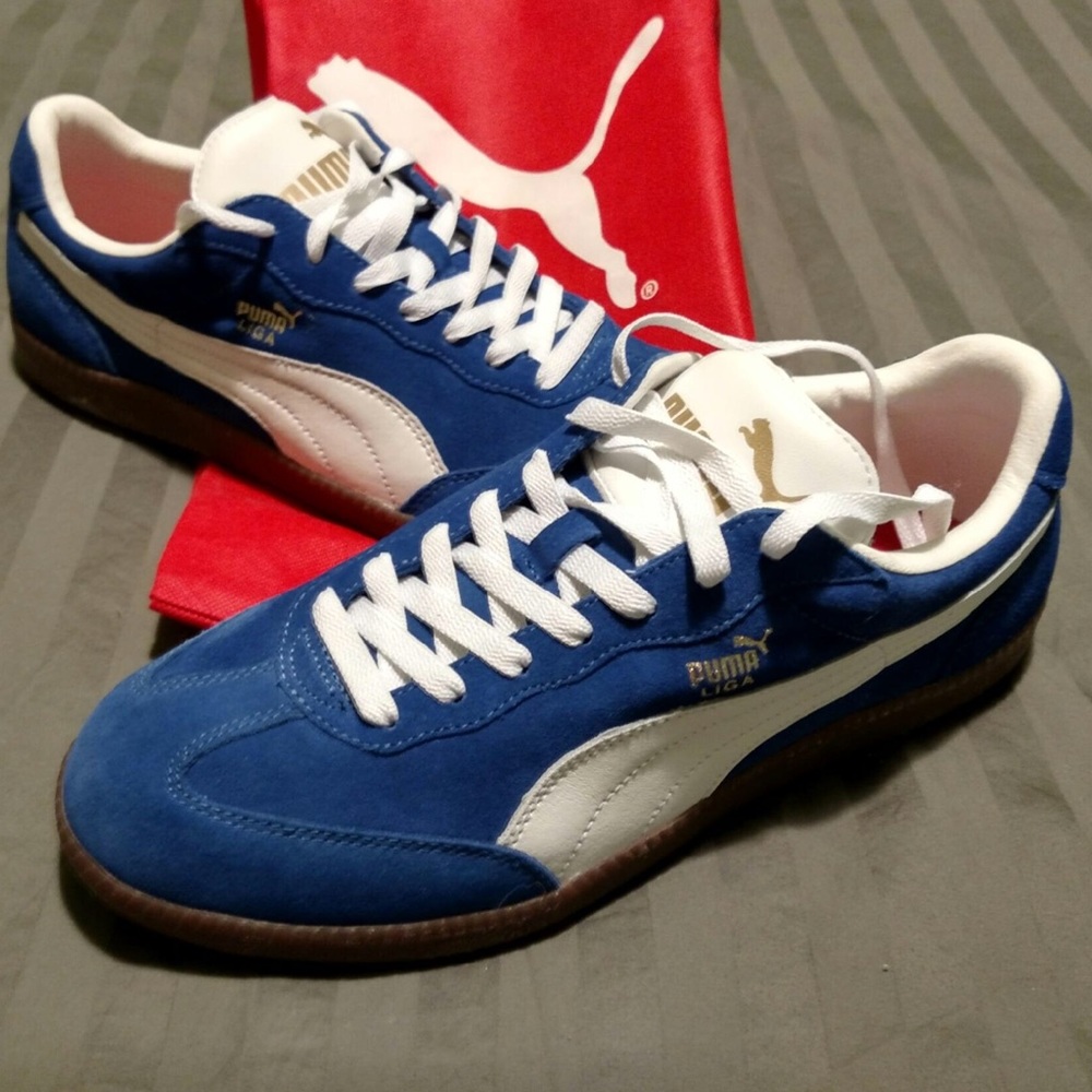 BNIB PUMA Liga Suede Sneakers
